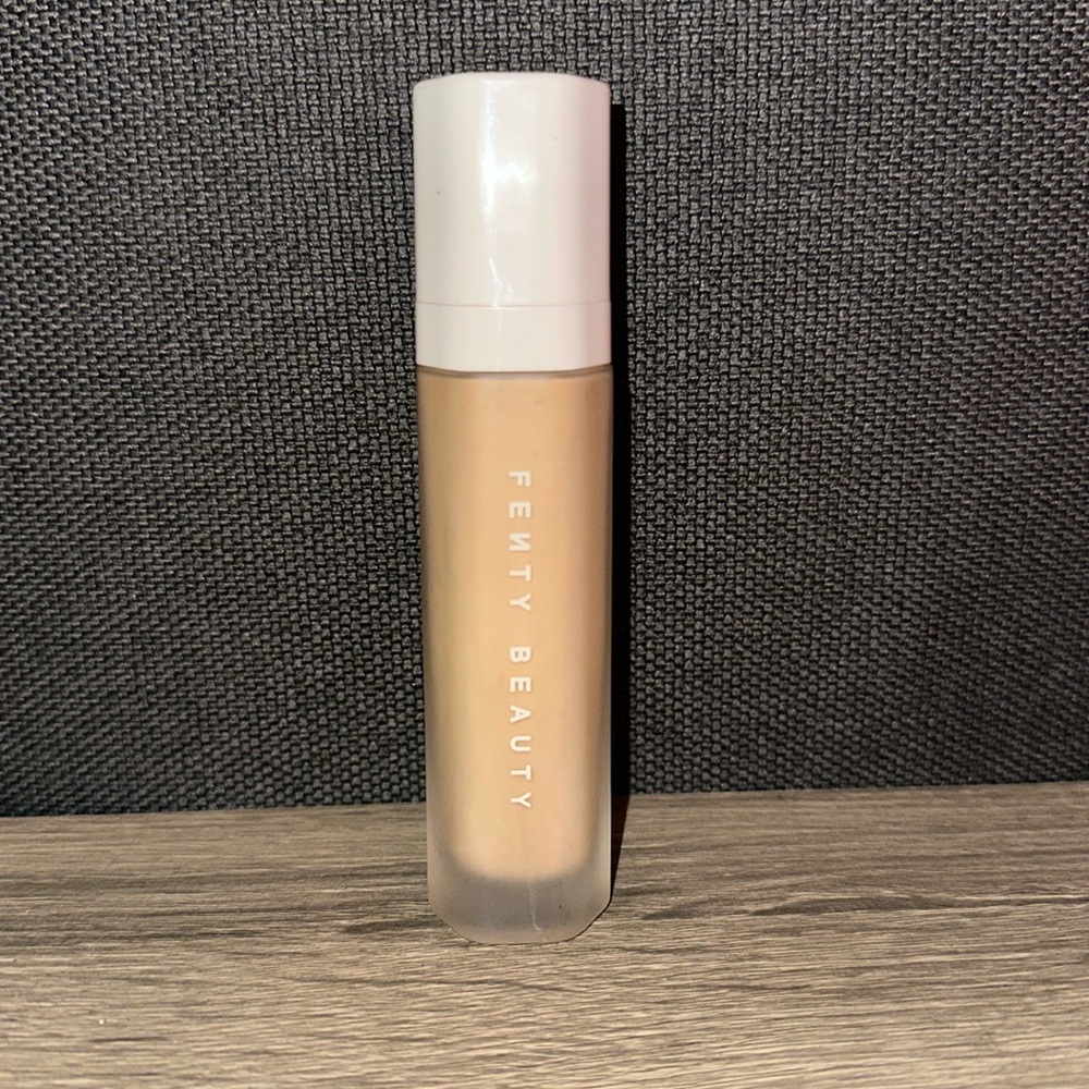 Fenty soft lit foundation
